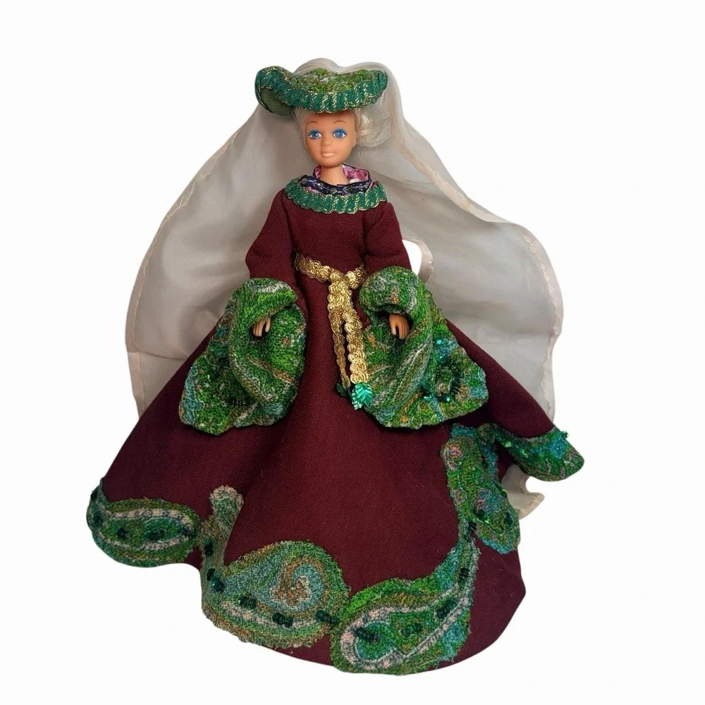 OOAK Tudor Renaissance Doll Gown & Veil - Fits‎ Barbie Fashion Dolls - Custom